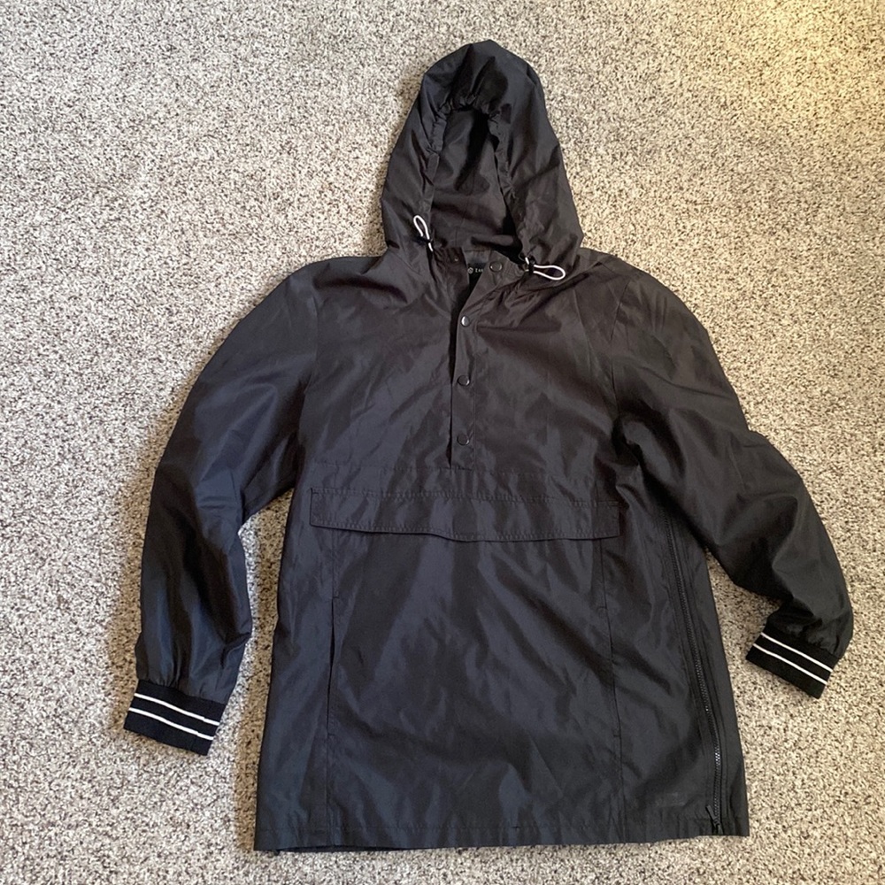 Zanerobe L rain jacket
